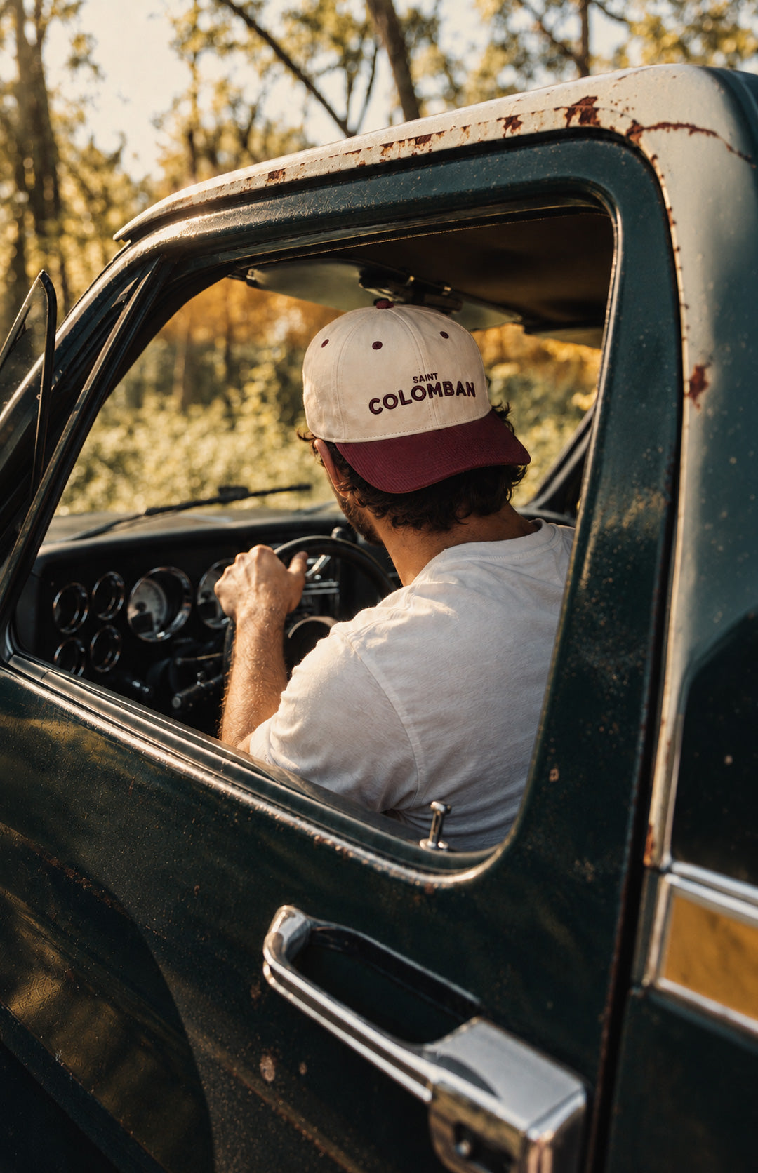 Casquette deux tons avec palette en corduroy