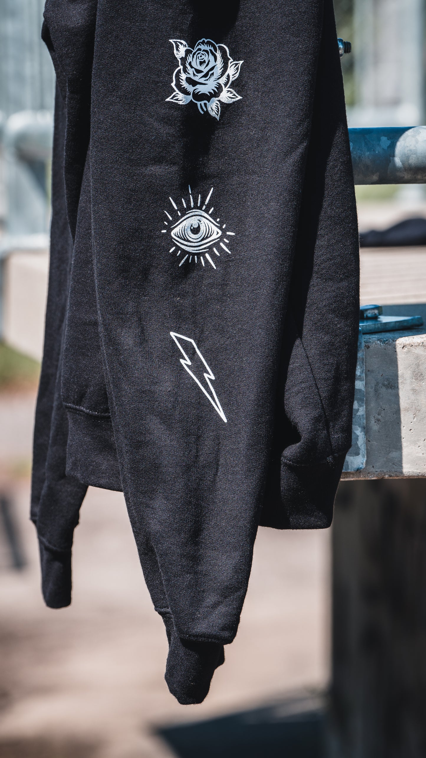 Chandail à capuchon noir - FestiRock